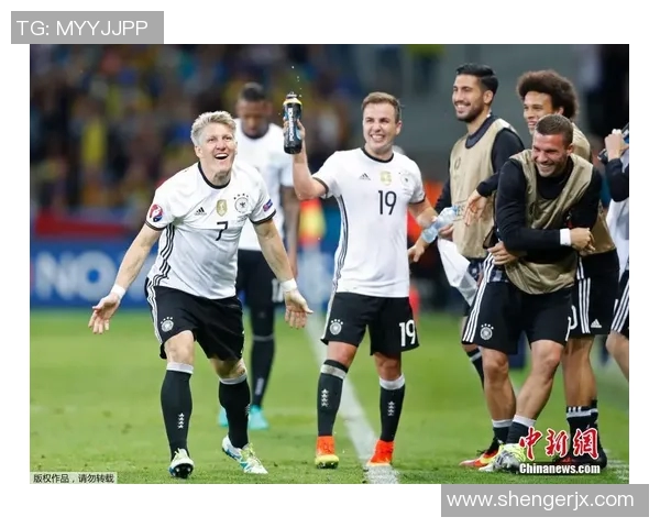 足球明星之间的友谊揭秘哪些球员关系亲密无间一起分享荣耀与挑战 足球明星之间的友谊揭秘哪些球员关系亲密无间一起分享荣耀与挑战