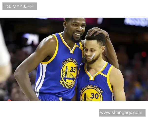 4月29日火箭队对阵勇士队精彩对决全场回顾与分析 4月29日火箭队对阵勇士队精彩对决全场回顾与分析