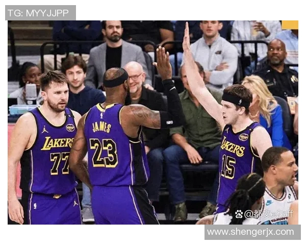 今日湖人对阵火箭精彩回放重温比赛瞬间与精彩时刻分析 今日湖人对阵火箭精彩回放重温比赛瞬间与精彩时刻分析